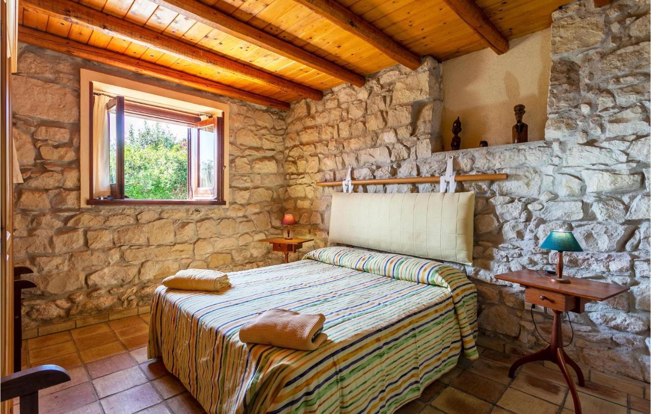 Cozy Home In Ragusa With Kitchen Camemi Exterior photo