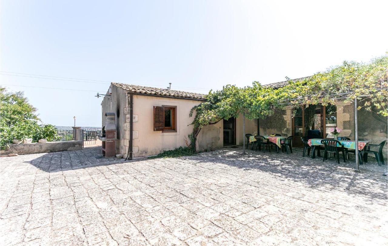 Cozy Home In Ragusa With Kitchen Camemi Exterior photo